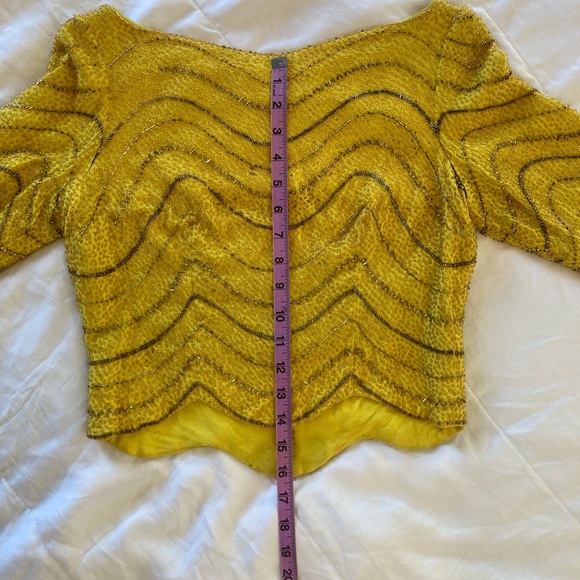 😍 Vtg Canary Yellow Silk & Beaded Top - Picture 10 of 11